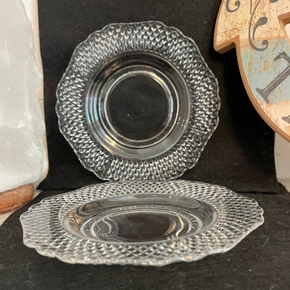 Vintage Cambridge Bread Plate 6” Diamond Point Pattern Set of Two - Picture 2 of 10